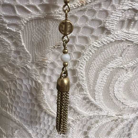 Lucky Brand necklace gold and white beads tassels necklace costume jewelry - Picture 8 of 8